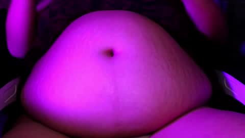 Snapshot of axl_17 chatting on 03/06/26, 03:30 Axl online show from 03/06/26, 03:30