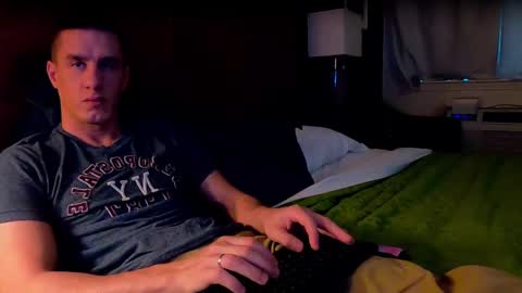 Axl online show from 01/06/25, 08:18