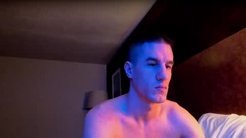 Axl online show from 02/14/25, 09:21