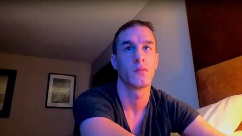 Axl online show from 03/03/25, 12:16