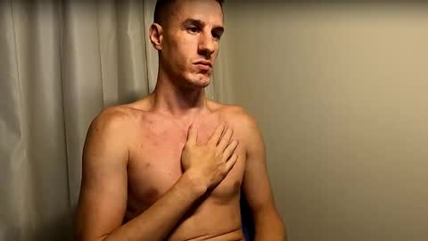 Axl online show from 09/09/25, 02:11