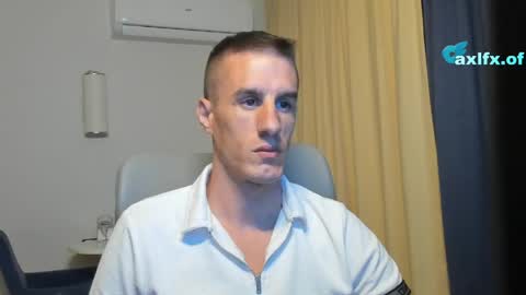 Snapshot of axl_fx chatting on 06/02/26, 08:00 Axl online show from 06/02/26, 08:00