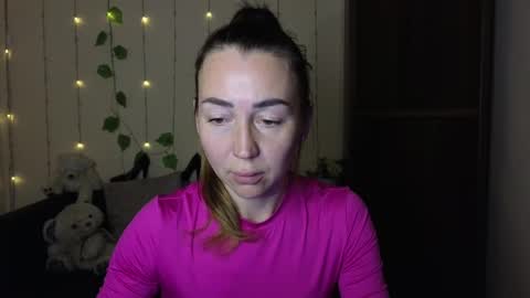 Jully online show from 03/09/25, 12:20