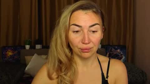 Jully online show from 01/18/26, 06:23