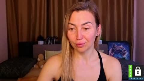 Jully online show from 03/31/26, 05:57