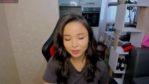 Snapshot of aya_moon chatting on 09/24/25, 04:49 Aya Moon online show from 09/24/25, 04:49