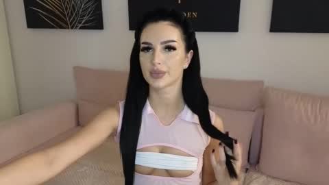 Snapshot of ayabellle chatting on 01/15/26, 06:33 Ayabellle online show from 01/15/26, 06:33