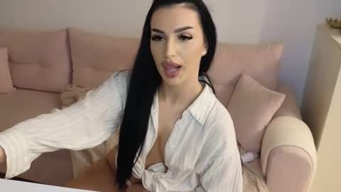 Snapshot of ayabellle chatting on 04/15/26, 09:37 Ayabellle online show from 04/15/26, 09:37