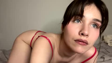 Snapshot of ayaderen chatting on 01/25/25, 03:30  im Aya welcome to my room  online show from 01/25/25, 03:30