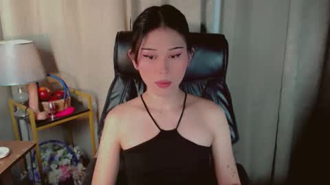 Snapshot of ayahoshilovesyou chatting on 05/11/26, 04:37 AYAHOSHILOVESYOU online show from 05/11/26, 04:37