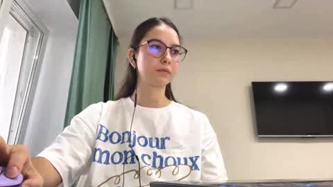 Allison online show from 10/27/25, 10:19