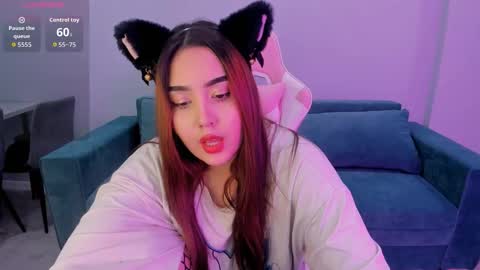 Ayame online show from 12/01/25, 03:50