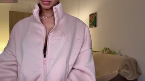 Snapshot of ayanalys chatting on 04/16/26, 10:45 Alya online show from 04/16/26, 10:45