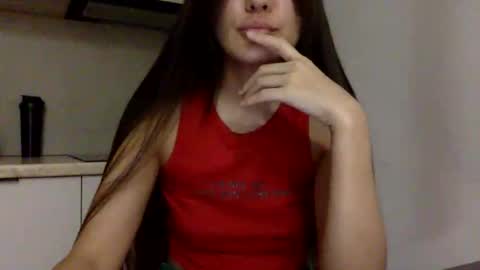 Snapshot of ayashell chatting on 10/24/25, 11:01 ayashell online show from 10/24/25, 11:01