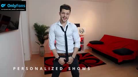 Snapshot of aydanblakeofficial chatting on 04/10/26, 07:57 Aydan Blake Official online show from 04/10/26, 07:57