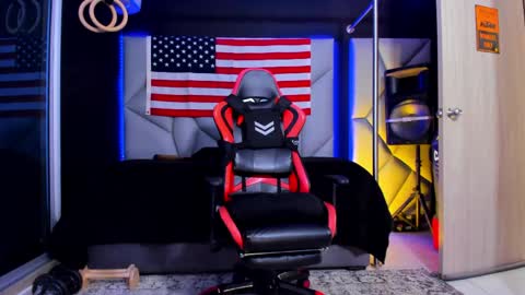 Ayden Miller online show from 04/05/26, 06:49