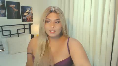 Snapshot of ayesha_amethyst chatting on 03/17/26, 11:30 AYESHA online show from 03/17/26, 11:30