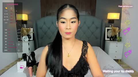 Snapshot of ayesha_palvin chatting on 01/12/25, 10:54 Ayesha online show from 01/12/25, 10:54