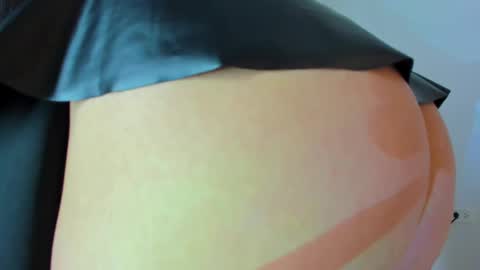 Mariana online show from 02/17/25, 09:19