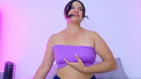 Snapshot of ayheleen_sexygirl3 chatting on 08/05/26, 08:44 Mariana online show from 08/05/26, 08:44