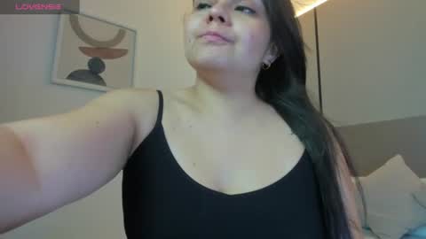 Snapshot of ayla13_ chatting on 06/17/26, 07:04 Alyda Jaramillo online show from 06/17/26, 07:04