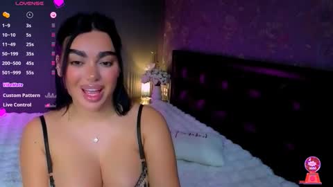  Ayla Demir  online show from 11/11/25, 10:54