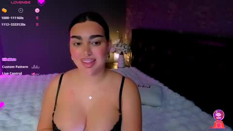  Ayla Demir  online show from 12/04/25, 10:51