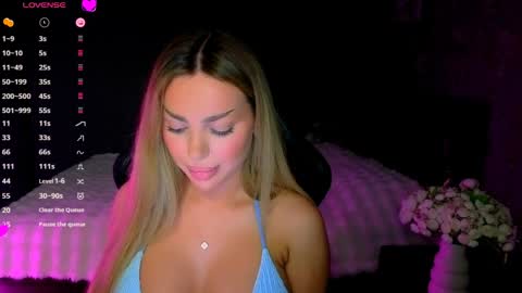 Snapshot of ayla_demir chatting on 03/28/26, 10:20 Ayla Demir online show from 03/28/26, 10:20