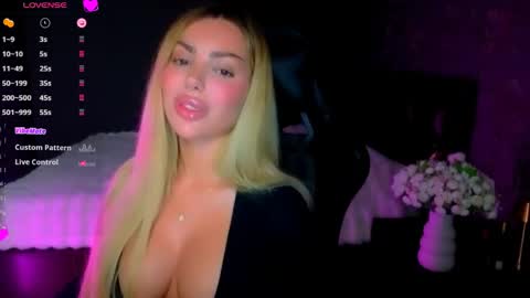  Ayla Demir  online show from 05/16/26, 07:56