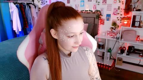 Ayla hill online show from 11/24/25, 07:13