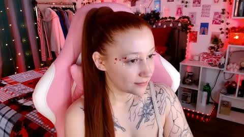 Ayla hill online show from 11/30/25, 08:35