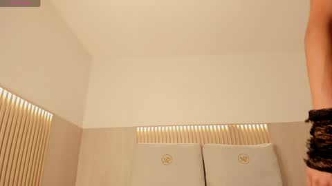 Snapshot of ayla_velt chatting on 04/13/26, 08:47 Ayla online show from 04/13/26, 08:47