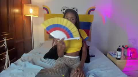 Snapshot of aylah_beckham chatting on 07/03/26, 07:31 aylah_beckham online show from 07/03/26, 07:31