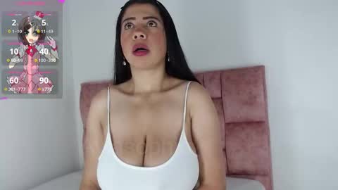 Snapshot of aylasophia_ chatting on 12/11/24, 12:55 Ayla Sophia online show from 12/11/24, 12:55