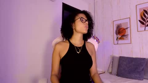 Ayleen online show from 09/26/25, 12:09