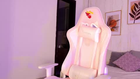 Ayleen online show from 10/01/25, 12:33