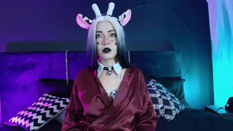 Aylen online show from 10/13/25, 06:41