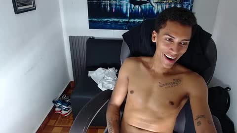 Snapshot of aylensantos chatting on 03/03/25, 08:16 Aylen online show from 03/03/25, 08:16