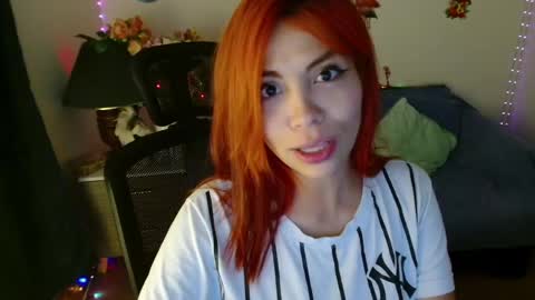 Snapshot of aylin_diazz chatting on 04/20/26, 09:05 Aylin online show from 04/20/26, 09:05