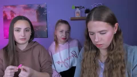 Snapshot of aylin_mirage chatting on 12/15/25, 09:35 aylin_mirage online show from 12/15/25, 09:35