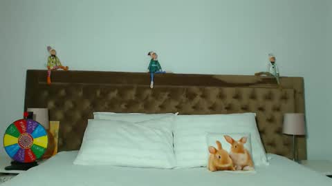 Aylin online show from 11/21/25, 03:49