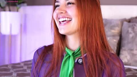 Aylin Millerxs online show from 10/23/25, 08:51