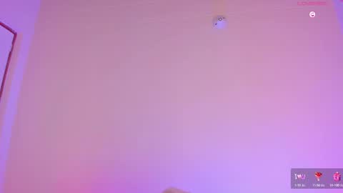 Snapshot of aylinnzambrano_ chatting on 03/06/25, 05:57 Aylin online show from 03/06/25, 05:57