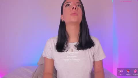 Snapshot of aylinnzambrano_ chatting on 03/08/25, 02:23 Aylin online show from 03/08/25, 02:23