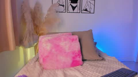 Alish online show from 04/04/26, 12:24