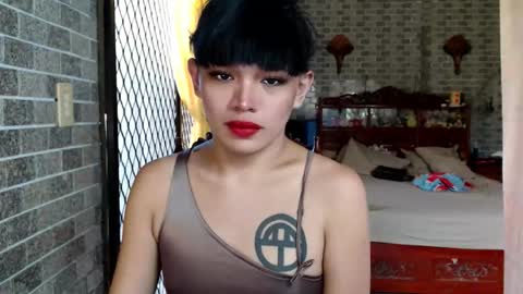 aymkyline online show from 10/04/25, 02:09