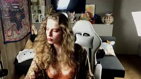 Snapshot of ayreenmoore chatting on 09/22/25, 08:55 Ayreen Moore online show from 09/22/25, 08:55