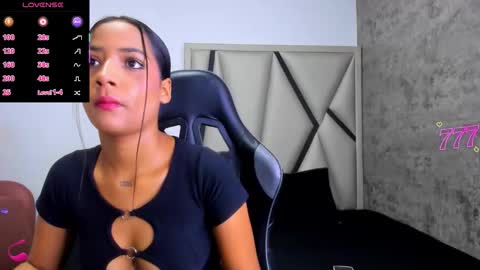 Snapshot of aysheldoll1 chatting on 03/24/26, 11:48 Aysheldoll online show from 03/24/26, 11:48