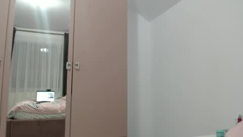 Ayumi online show from 12/20/24, 03:10