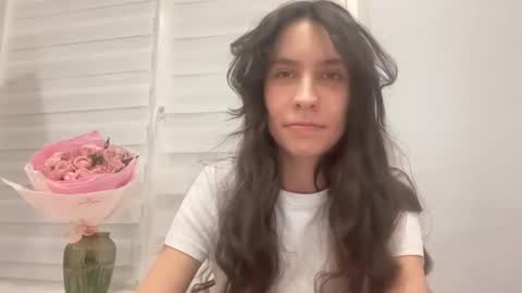 Snapshot of ayyababys chatting on 12/17/24, 08:10 angel ayya online show from 12/17/24, 08:10